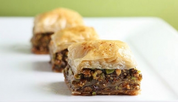 Turske baklave na srpskom tanjiru