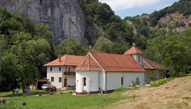 manastir-vratna